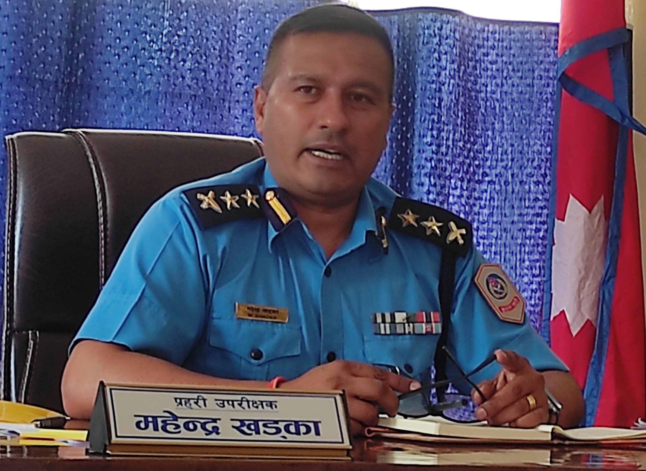 बारा प्रहरीद्धारा सावा करोड भन्दा बढिको समान सहित ट्रक प्रक्राउ