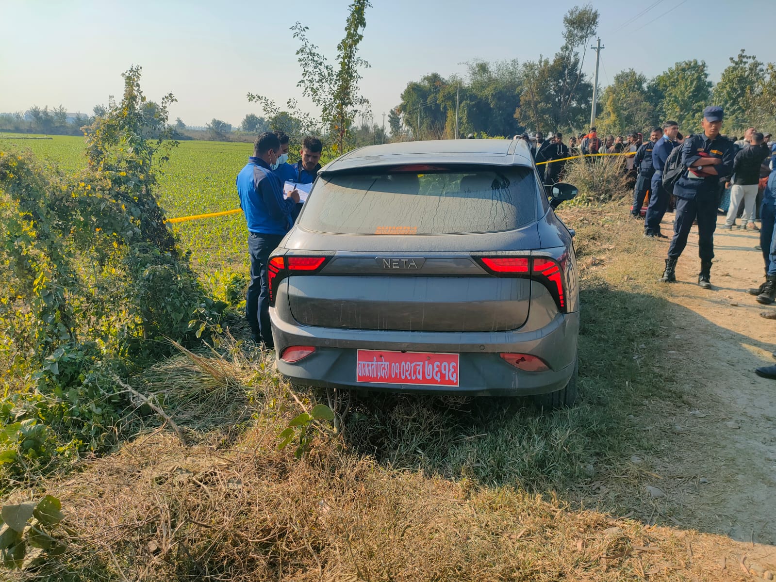 बाराको आमाडारमा फेला परेको वेवारिसे कार भित्रको शवको पहिचान खुल्यो